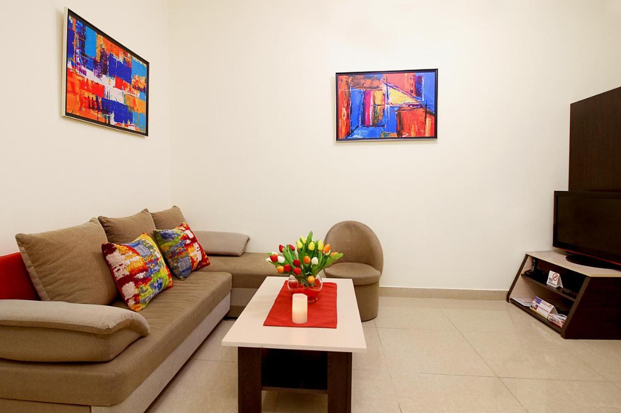 Apartments In Alley Residence Erivan Exterior foto