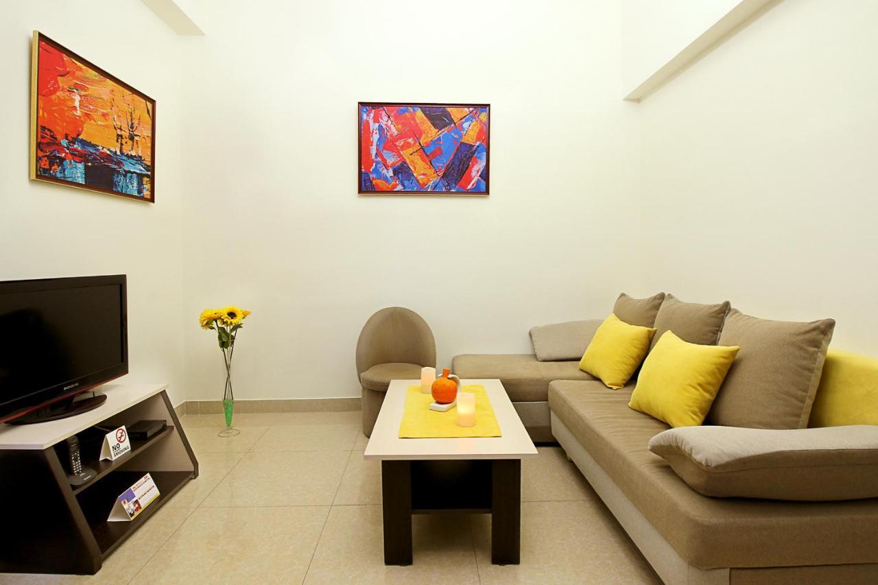 Apartments In Alley Residence Erivan Exterior foto